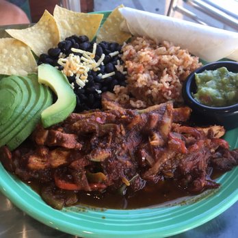 The Grain Cafe - Vegan chicken fajitas - Vegan Near Me - Long Beach, California