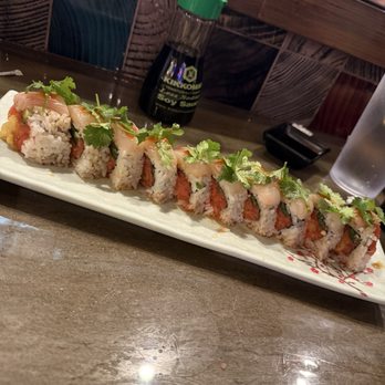 Go Fish Sushi Bar - Lucky dragon roll!!!! Must try! - Japanese Near Me - Thousand Oaks, California