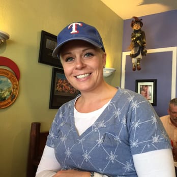 Eve's Cafe - German Near Me - Lampasas, Texas