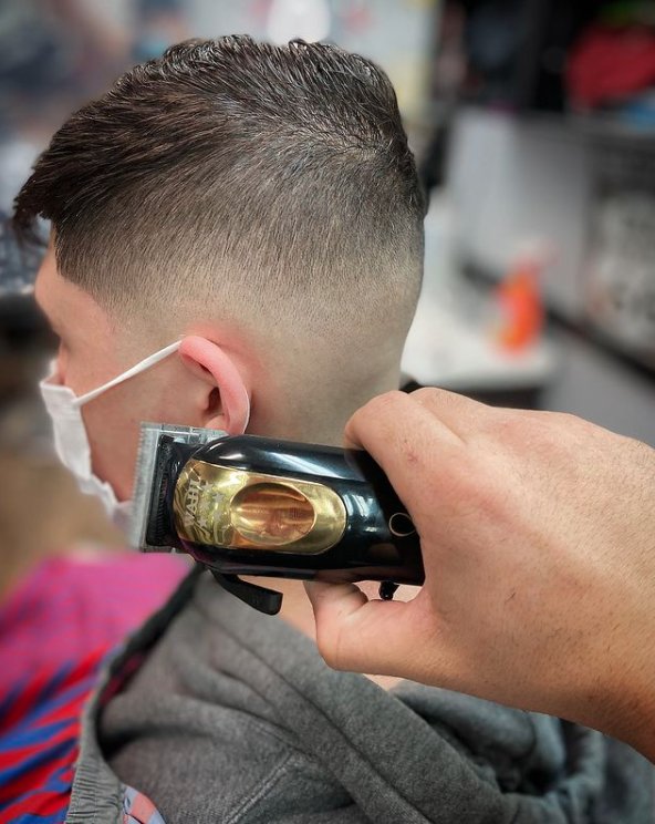 CloseCuts Barbershop Logo