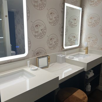 Circa - nicely lit vanity. - Casinos Near Me - Las Vegas, Nevada