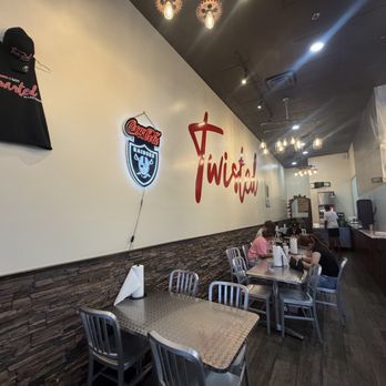 Twisted Sourdough Pizza - Pizza Near Me - Las Vegas, Nevada Twisted Sourdough Pizza - Pizza Near Me - Las Vegas, Nevada