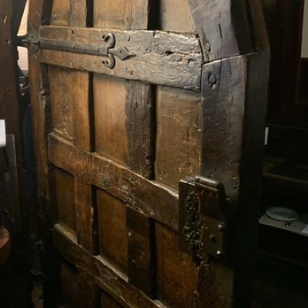 D'vijff Vlieghen - This door is nearly 300 years old - Modern European Near Me - Amsterdam, New Hampshire