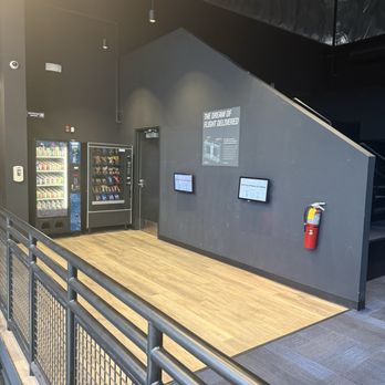IFly Detroit - Skydiving Near Me - Novi, Michigan IFly Detroit - Skydiving Near Me - Novi, Michigan