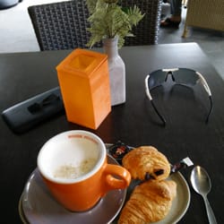 Belfleur - Wauw wat een cappuchino.