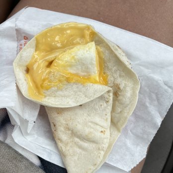 Dunkin' - Wake-Up Wrap Egg and Cheese - Coffee & Tea Near Me - De Pere, Wisconsin