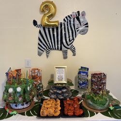 Tasty Donuts - I spy lions and tigers (bottom center).