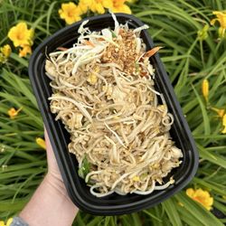 Sawasdee Thai Cuisine & Sushi - Pad Thai