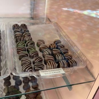 Laura's Fudge - Chocolate - Candy Stores Near Me - Wildwood, New Jersey