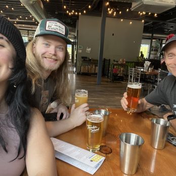 Thunder Island Brewing - Breweries Near Me - Cascade Locks, Oregon