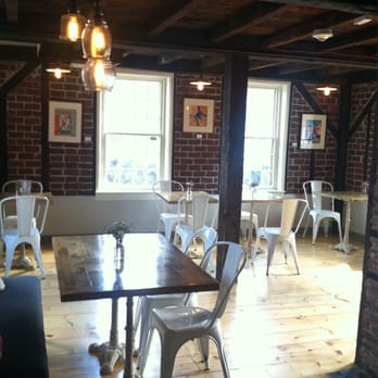Haute Coffee - Inside seating area - Coffee & Tea Near Me - Concord, Massachusetts Haute Coffee - Inside seating area - Coffee & Tea Near Me - Concord, Massachusetts
