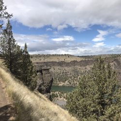 Tam-a-lau Trail