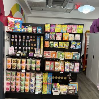 Quincy's Candy Shop - Candy Stores Near Me - Wappingers Falls, New York
