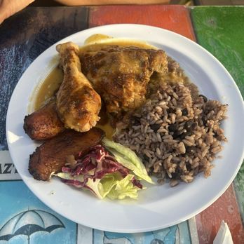 Cha Cha Chicken - Chicken plate - Caribbean Near Me - Santa Monica, California