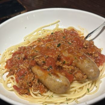 Olive Garden Italian Restaurant - Spaghetti with Tomato Sauce - Soup Near Me - Fresno, California Olive Garden Italian Restaurant - Spaghetti with Tomato Sauce - Soup Near Me - Fresno, California