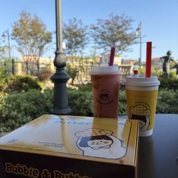 Chunky Strawberry Peach Tea (no cream) & Floral Quartet Oolong Milk Tea. Chunky Strawberry Peach Tea (no cream) & Floral Quartet Oolong Milk Tea.