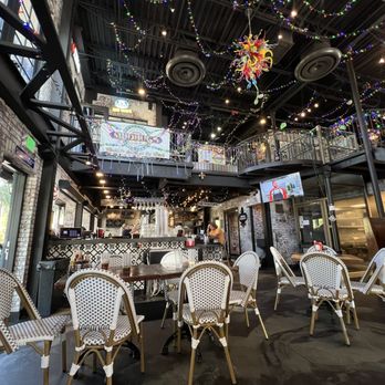 Mudbugs Cajun Kitchen - Inside - Cajun/Creole Near Me - Sanibel, Florida