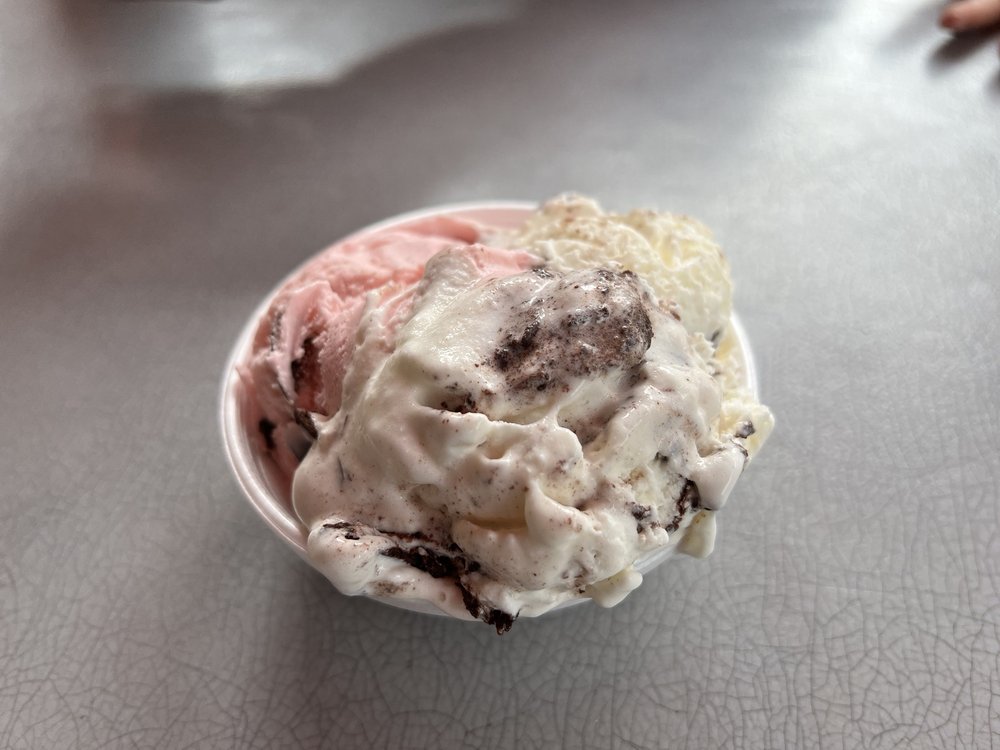 THE KICKSTAND Updated August 2024 7 Sheridan St, Ohiopyle