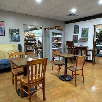 Vita Nova Creatives & Coffee - Coffee & Tea Near Me - Nokesville, Virginia