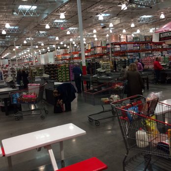 Costco Wholesale - Pretty empty on super bowl Sunday - Wholesale Stores Near Me - Riverhead, New York