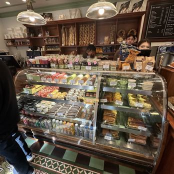 Bouchon Bakery - More Pastry Selection - Bakeries Near Me - Yountville, California