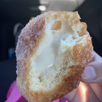 Leonard's Bakery - Macadamia filled! - Bakeries Near Me - Honolulu, Hawaii Leonard's Bakery - Macadamia filled! - Bakeries Near Me - Honolulu, Hawaii