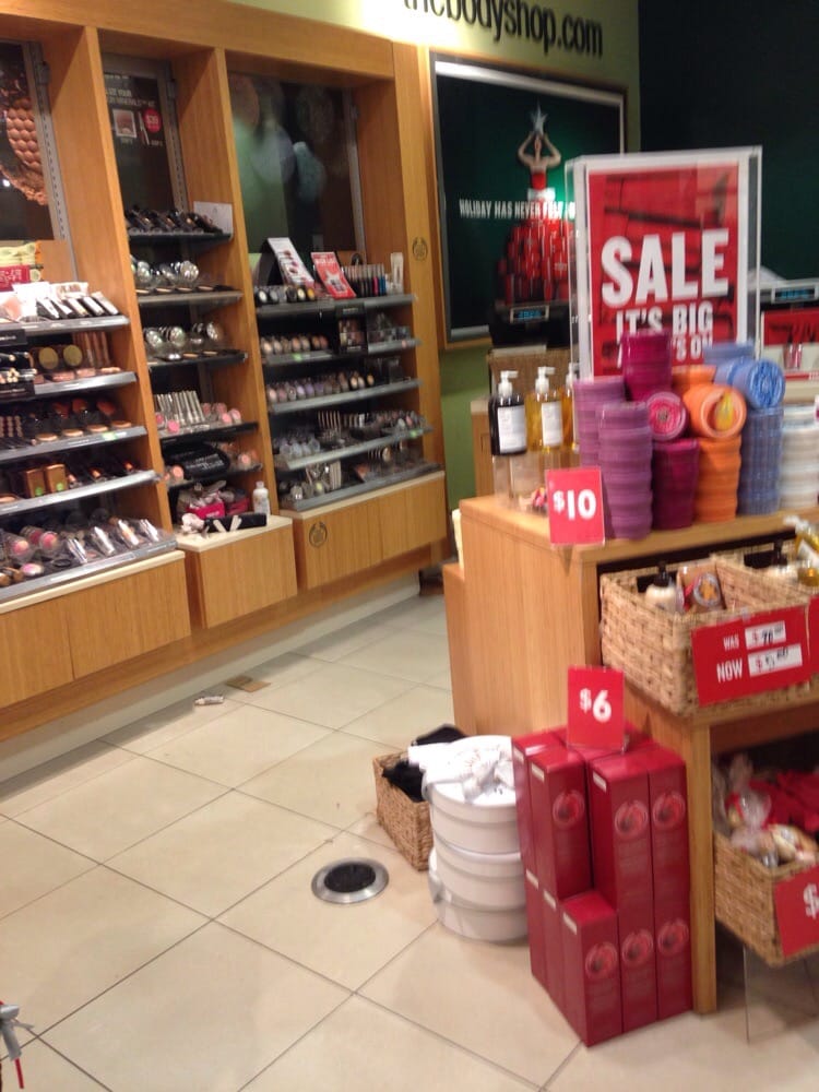 THE BODY SHOP Updated April 2024 1200 E County Line Rd, Ridgeland