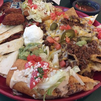 Mayas Grill - Sampler appetizer - Mexican Near Me - Palm City, Florida Mayas Grill - Sampler appetizer - Mexican Near Me - Palm City, Florida
