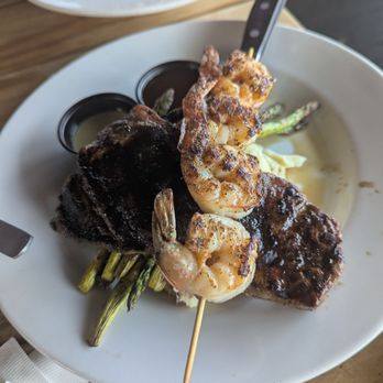 Nicks Fish House - Steak and shrimp with mashed potatoes and asparagus - Seafood Near Me - Baltimore, Maryland Nicks Fish House - Steak and shrimp with mashed potatoes and asparagus - Seafood Near Me - Baltimore, Maryland
