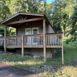 Historic Fontana Village - Front of cabin 909