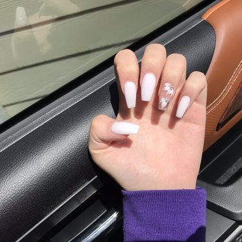 La Vie Nails & Spa - Nail Salons Near Me - Lynnwood, Washington La Vie Nails & Spa - Nail Salons Near Me - Lynnwood, Washington