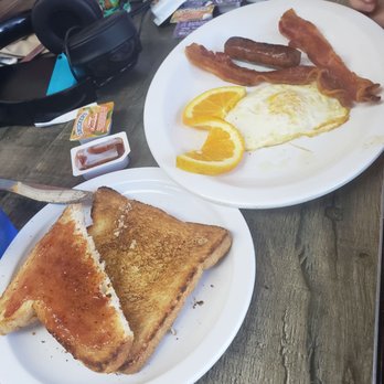 Breakfast Shack - My friend's son's food. Toast, egg, sausage, and bacon (since he didn't like potatoes, they gave him the sausage) - Breakfast & Brunch Near Me - Redlands, California