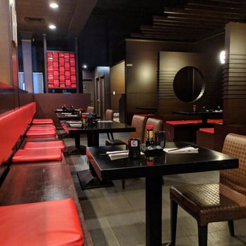 Itami Sushi - Inside - Japanese Near Me - Victoria, British Columbia