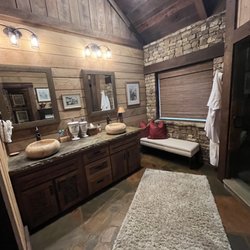 Mountain Life Cabin Cleaning