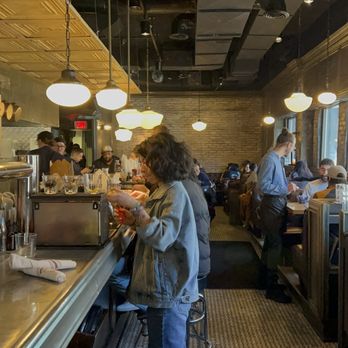 Au Cheval - Interior - Bars Near Me - Chicago, Illinois