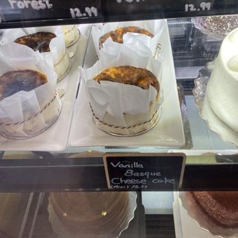 Euphoria Cake & Dessert - Basque Cheesecake - Bakeries Near Me - Toronto, Ontario