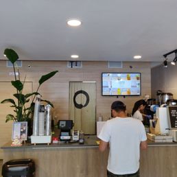 Cashier Cashier