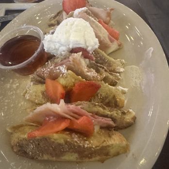 The Brickyard Bar - Monte Cristo sandwich - Sports Bars Near Me - Salt Lake City, Utah The Brickyard Bar - Monte Cristo sandwich - Sports Bars Near Me - Salt Lake City, Utah