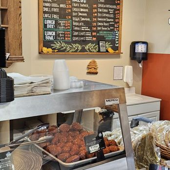 Beirut Bakery - Bakeries Near Me - Redford, Michigan