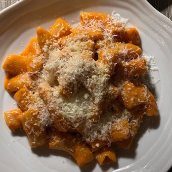 Il Nido - Vodka sauce rigatoni - Desserts Near Me - Marlboro, New Jersey Il Nido - Vodka sauce rigatoni - Desserts Near Me - Marlboro, New Jersey