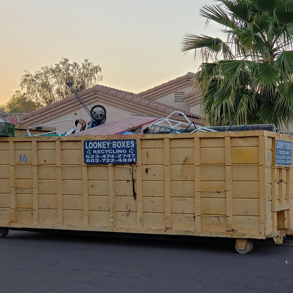 Looney Boxes - We filled it to the rim! - Dumpster Rental Near Me - Tolleson, Arizona Looney Boxes - We filled it to the rim! - Dumpster Rental Near Me - Tolleson, Arizona