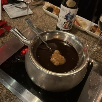 The Melting Pot - Cincinnati - chocolate peanut butter - Fondue Near Me - Cincinnati, Ohio The Melting Pot - Cincinnati - chocolate peanut butter - Fondue Near Me - Cincinnati, Ohio