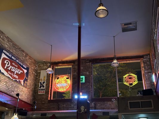 Hopleaf by null