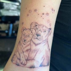 Art Club Tattoo and Piercing - By Jess Perdigoto