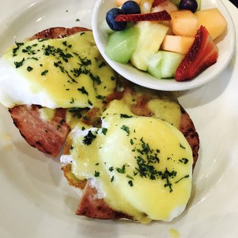 The 5 Spot Cafe - Eggs Benedict with fresh fruit - American Near Me - Buford, Georgia The 5 Spot Cafe - Eggs Benedict with fresh fruit - American Near Me - Buford, Georgia