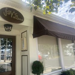 Jay's on Third - In season in Mid August 2023- is this place closed for good??
