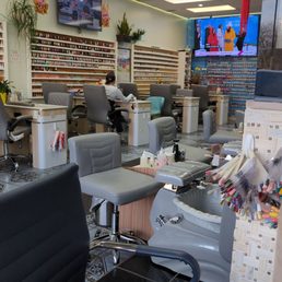 A+ Nail Salon. No waiting as a walk-in