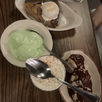 Pelato - Dark chocolate budino, torta di mele, rainbow cookies, pistachio gelato - Italian Near Me - Nashville, Tennessee