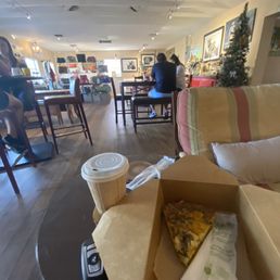 Cozy spot to hang alone or with friends Cozy spot to hang alone or with friends