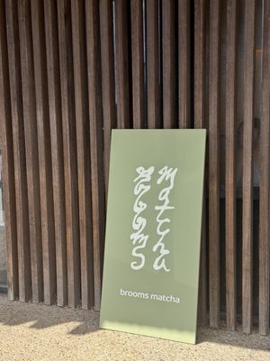 Brooms Matcha by null